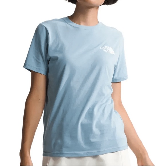 The North Face Women’s Shirt - Picture 5 of 9